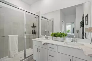 2839 Blossom Wy, Naples, FL 34120 - Photo 20