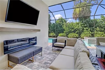 2875 Coco Lakes Dr, Naples, FL 34105 - Photo 24