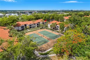 2214 Arbour Walk Cir, Naples, FL 34109 - Photo 18