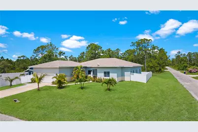 304 Bradley Ave, Lehigh Acres, FL 33974 - Photo 4