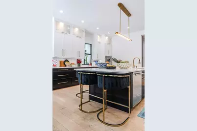 681 Katemore Ln, Naples, FL 34108 - Photo 12