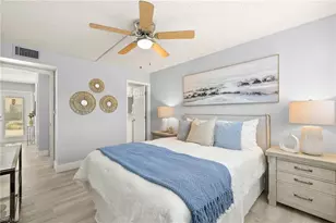 548 Broad Ave S, Naples, FL 34102 - Photo 28