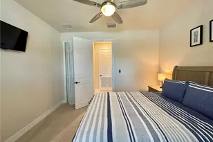 28518 Westmeath Ct, Bonita Springs, FL 34135 - Photo 14