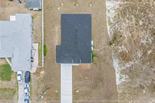 337 Woodburn Dr, Lehigh Acres, FL 33972 - Photo 24