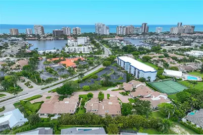 571 Park Shore Dr #G6, Naples, FL 34103 - Photo 38