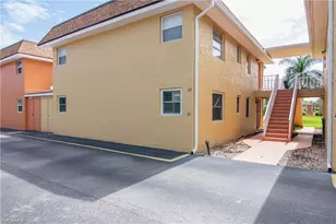 1400 Pompei Ln, Naples, FL 34103 - Photo 18