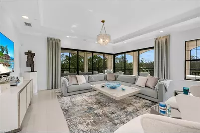 2739 Tiburon Blvd E #302, Naples, FL 34109 - Photo 4