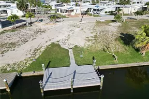 17630 Peppard Dr, Fort Myers Beach, FL 33931 - Photo 6