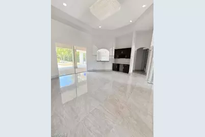 3120 68th St SW, Naples, FL 34105 - Photo 8