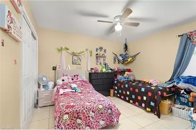 866 Carbon St E, Lehigh Acres, FL 33974 - Photo 20