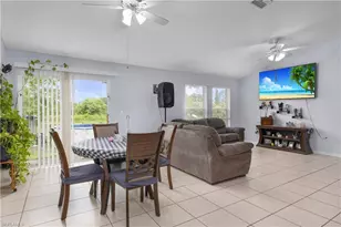 866 Carbon St E, Lehigh Acres, FL 33974 - Photo 8