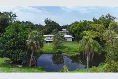 93 E Mariana Ave, North Fort Myers, FL 33917 - Photo 42