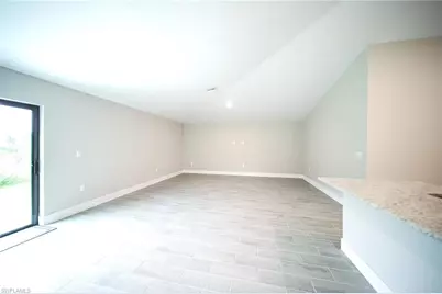 374 Pennfield St, Lehigh Acres, FL 33974 - Photo 8