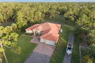 1640 Golden Gate Blvd W, Naples, FL 34117 - Photo 4