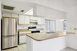 1449 SE 16th St, Cape Coral, FL 33990 - Photo 12