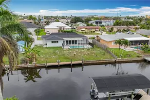 1428 Vendome Ct, Cape Coral, FL 33904 - Photo 32