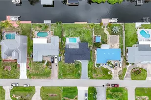 1428 Vendome Ct, Cape Coral, FL 33904 - Photo 34