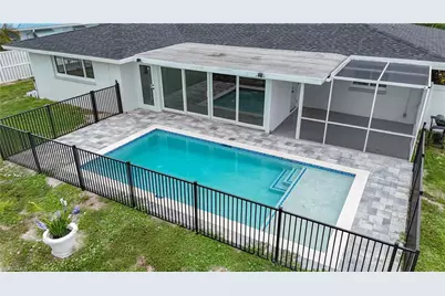 1428 Vendome Ct, Cape Coral, FL 33904 - Photo 24