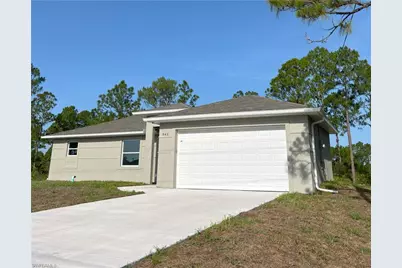 842 Giorgio Ave S, Lehigh Acres, FL 33974 - Photo 2