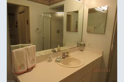 8076 Queen Palm Ln #437, Fort Myers, FL 33966 - Photo 10