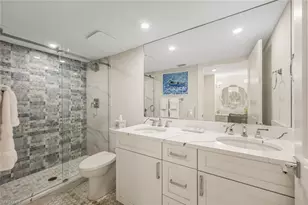 10562 Gulf Shore Dr, Naples, FL 34108 - Photo 12