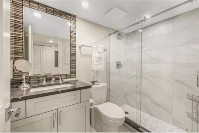 10562 Gulf Shore Dr #202, Naples, FL 34108 - Photo 14