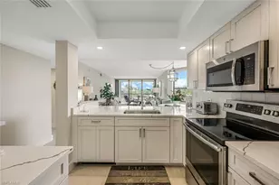 10562 Gulf Shore Dr, Naples, FL 34108 - Photo 8