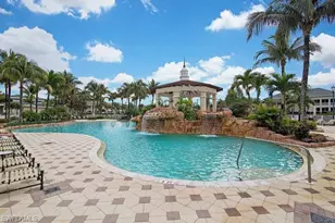295 Grande Way, Naples, FL 34110 - Photo 12