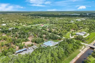 140 37th Ave NW, Naples, FL 34120 - Photo 4