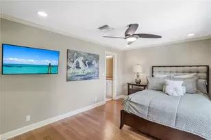655 Galleon Dr, Naples, FL 34102 - Photo 18