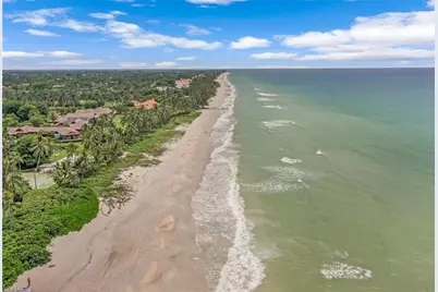 655 Galleon Dr, Naples, FL 34102 - Photo 38