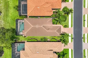 7828 Valencia Ct, Naples, FL 34113 - Photo 38