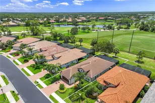 7828 Valencia Ct, Naples, FL 34113 - Photo 4