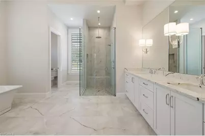16776 Enclave Cir, Naples, FL 34110 - Photo 22
