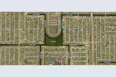 2118 NE 13th Ave, Cape Coral, FL 33909 - Photo 2