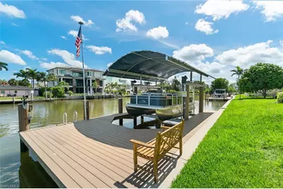 431 Palm Ct, Naples, FL 34108 - Photo 44