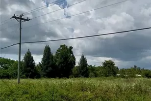 2536 N Tamiami Trl, North Fort Myers, FL 33903 - Photo 6