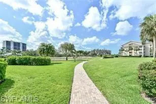 360 Horse Creek Dr, Naples, FL 34110 - Photo 26