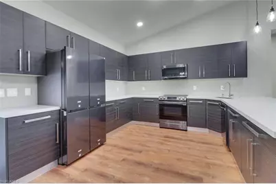 18 Tropicana Pkwy W, Cape Coral, FL 33993 - Photo 6