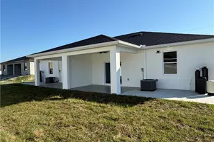 832 Holmes Ave, Lehigh Acres, FL 33974 - Photo 6