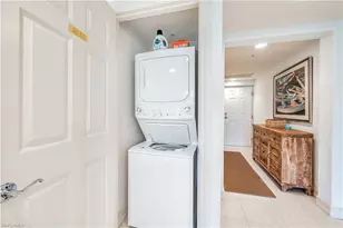 2748 Tiburon Blvd E, Naples, FL 34109 - Photo 12