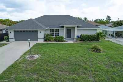 8361 Buena Vista Rd, Fort Myers, FL 33967 - Photo 2
