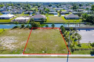 132 Nicholas Pkwy E, Cape Coral, FL 33990 - Photo 2