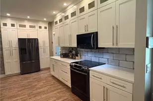 110 16th Ave NE, Naples, FL 34120 - Photo 12