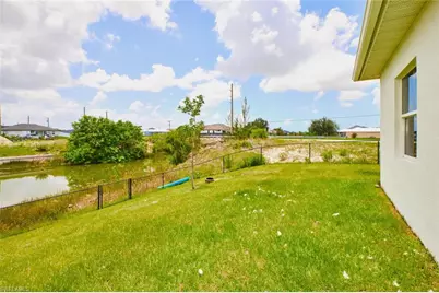 7 NW 14th Ave, Cape Coral, FL 33993 - Photo 28