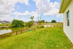 7 NW 14th Ave, Cape Coral, FL 33993 - Photo 28