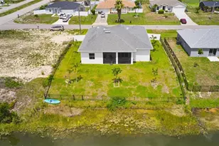 7 NW 14th Ave, Cape Coral, FL 33993 - Photo 26