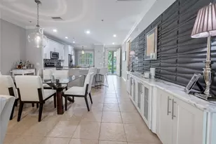 4883 Hampshire Ct, Naples, FL 34112 - Photo 2