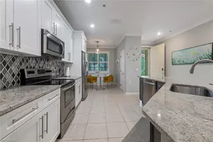 4883 Hampshire Ct, Naples, FL 34112 - Photo 12