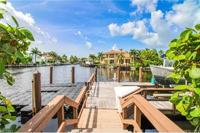 730 21st Ave S, Naples, FL 34102 - Photo 16